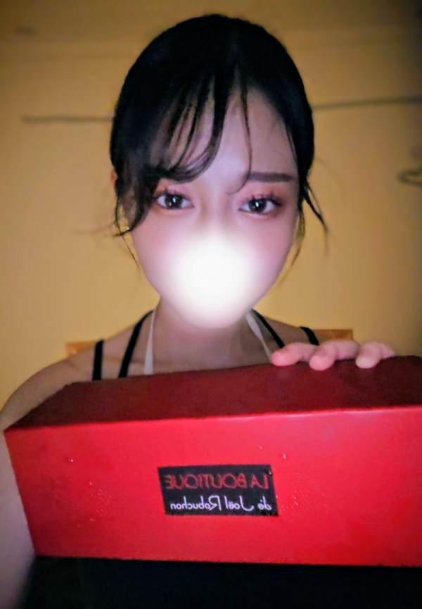 岡野るなの写メ