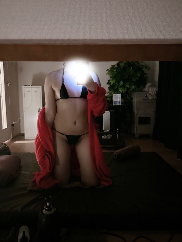 朝比奈めあの写メ