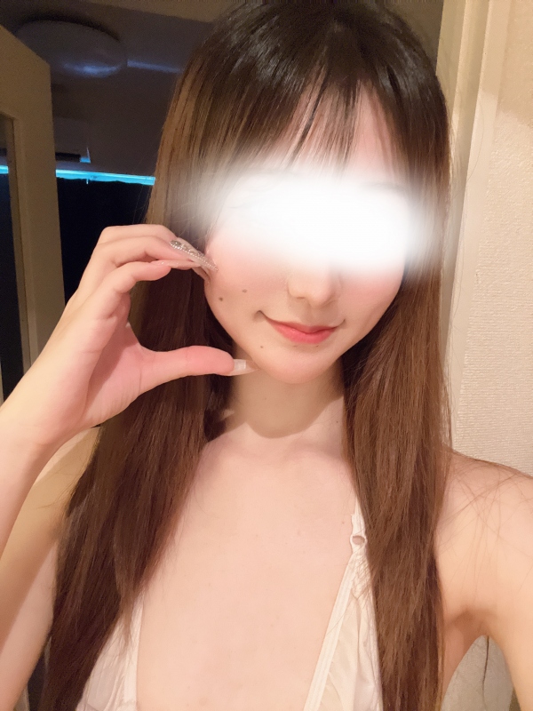 📍本日新宿三丁目12時-18時