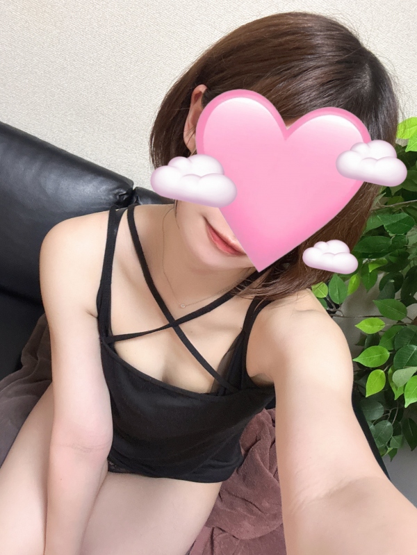 明日いますよー🈳