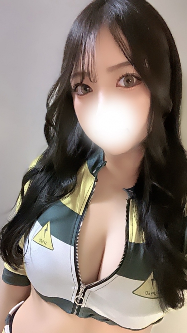 安達りあの写メ